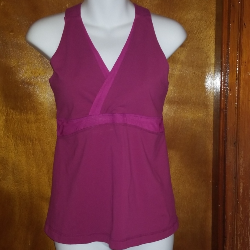 🎄CHRISTMAS SALES🎁  Lululemon Top